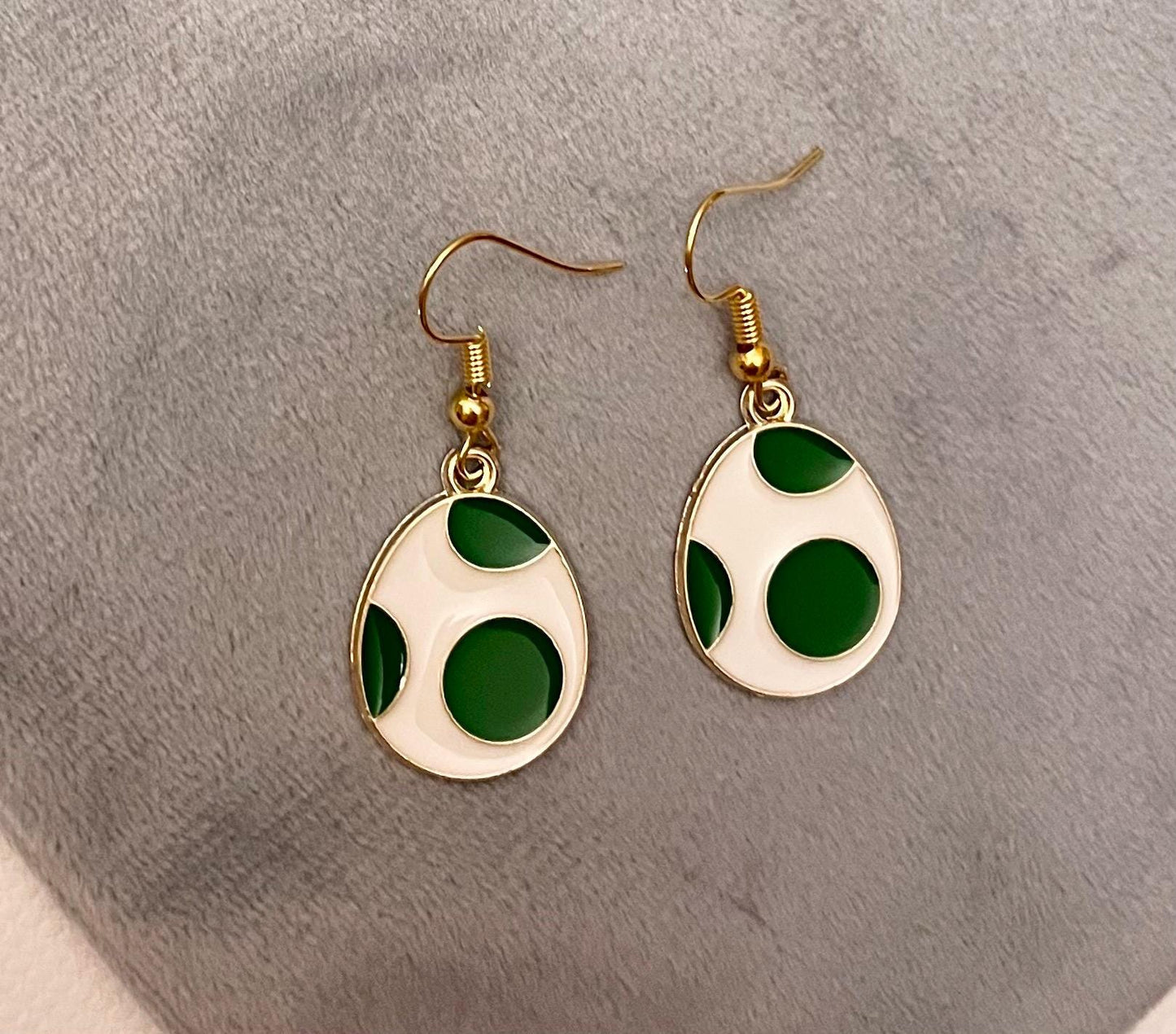 Yoshis ägg örhängen tv-spelsmycke för Yoshi-älskare present till Nintendo-älskare Örhängen Yoshi ägg berlock