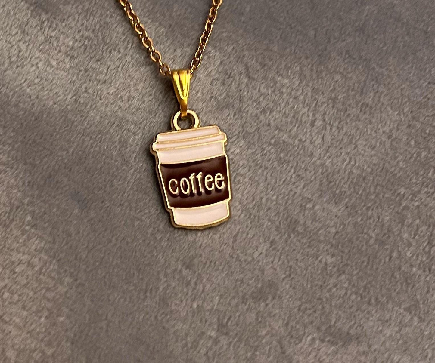 Kaffehalsband Miniatyrmatsmycken Handgjord present till kaffeälskare Halsband Guldimitation Kaffekopp
