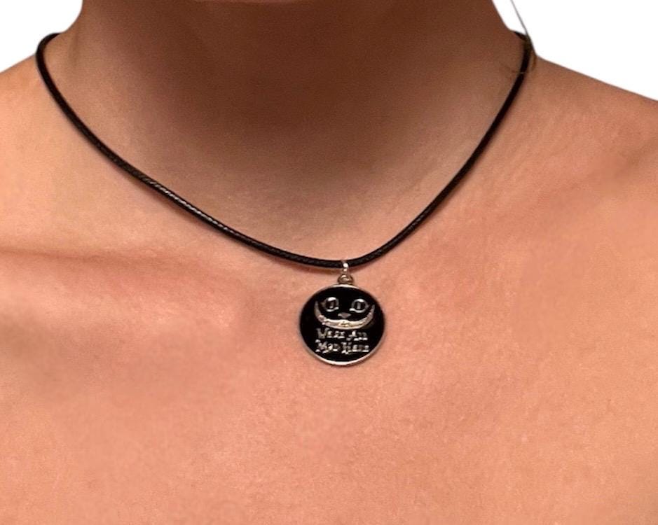 We're all mad here halsband kattsmycken Alice i Underlandet