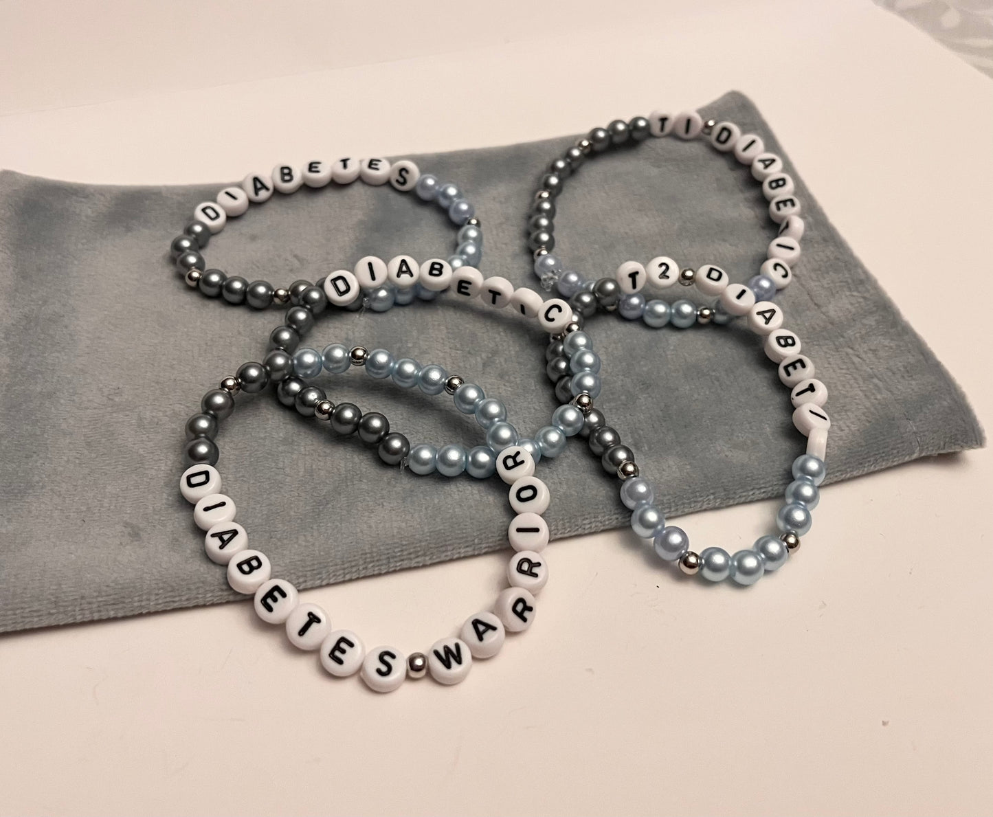 Diabetes Bracelet Diabetic Beaded Bracelet for Diabetes Awareness Elastic Bracelet Diabetes Jewelry