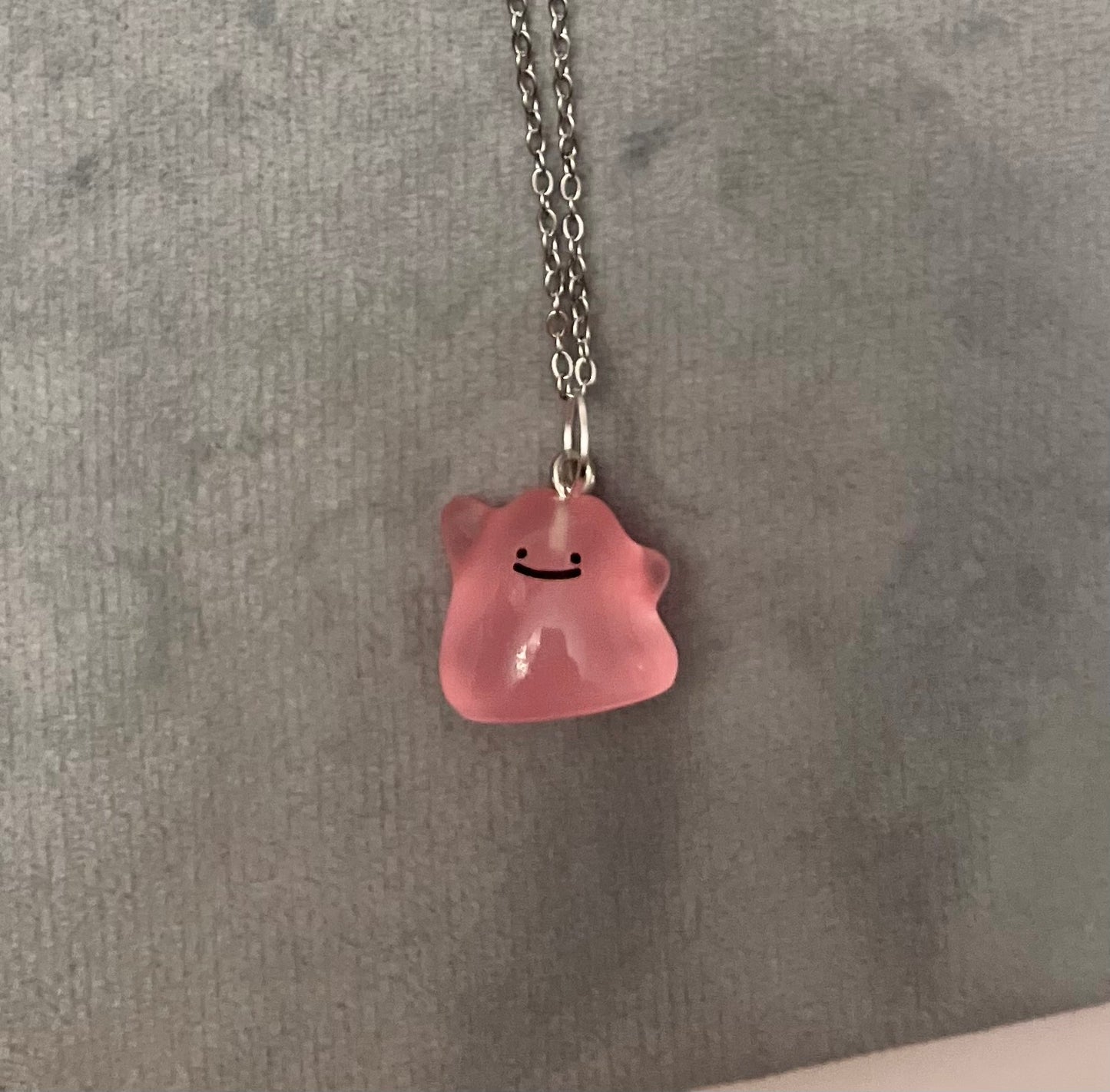 Luminous Ditto Necklace Pokémon Jewelry Ditto Pendant Video Game Necklace for Pokémon Fan Shiny Ditto Luminary Nintendo merch