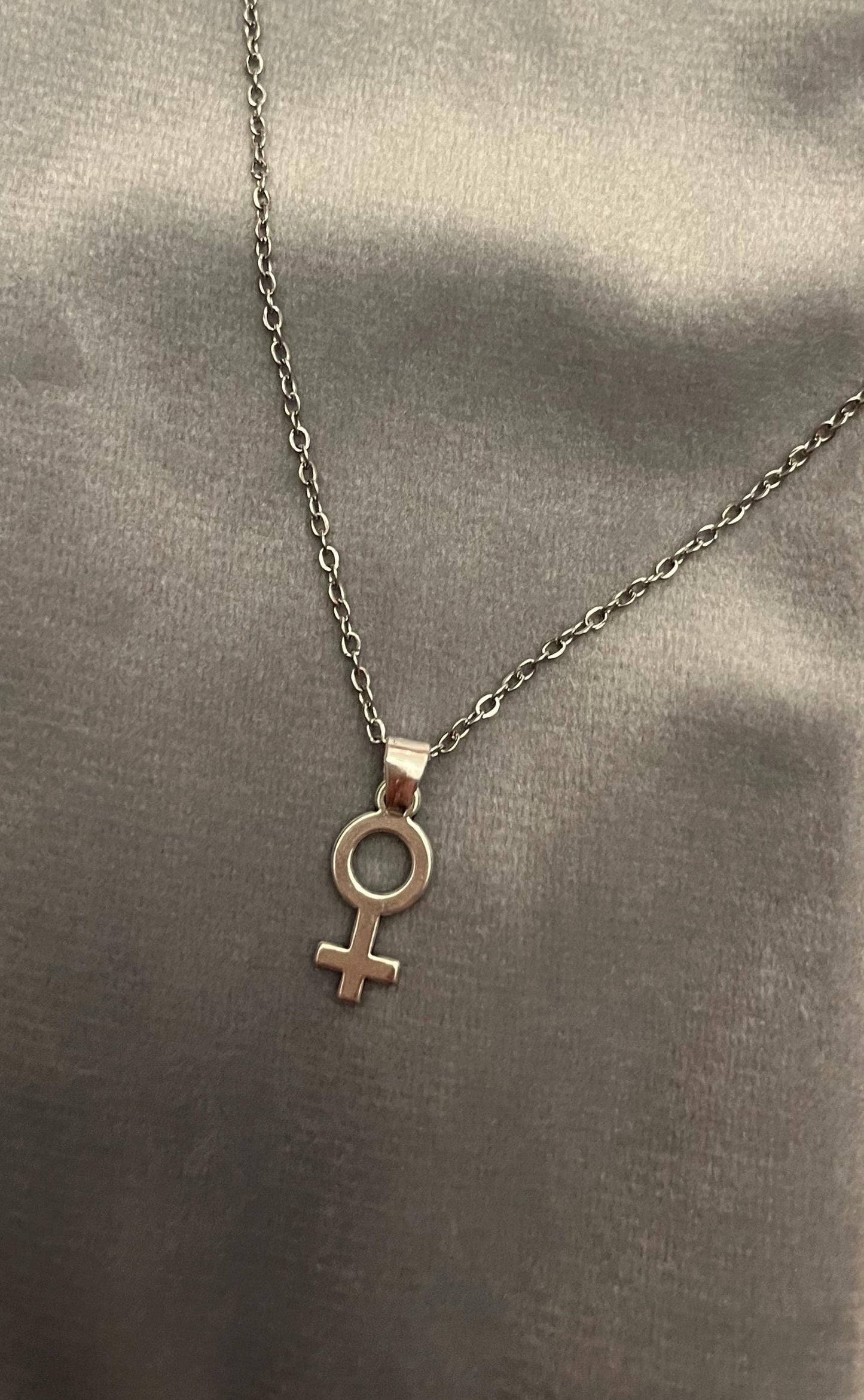 Feminist Necklace Female Symbol Gift for Feminist Minimalistic Jewelry Woman Symbol Necklace Venus Symbol Silver Imitation