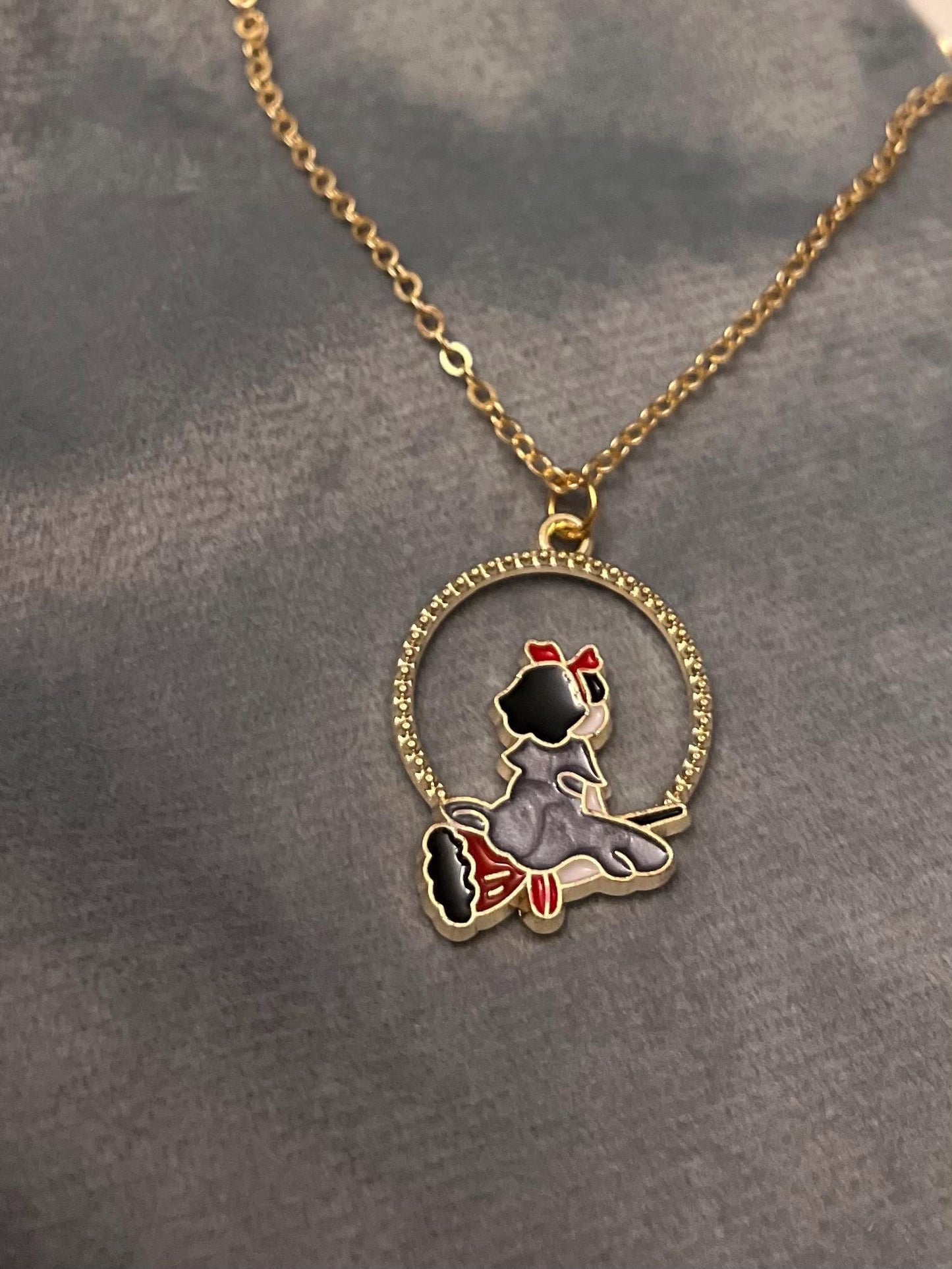 Kikis expressbud Studio Ghibli halsband med Kiki smycken för Ghibli-älskare Present till Ghibli-fan