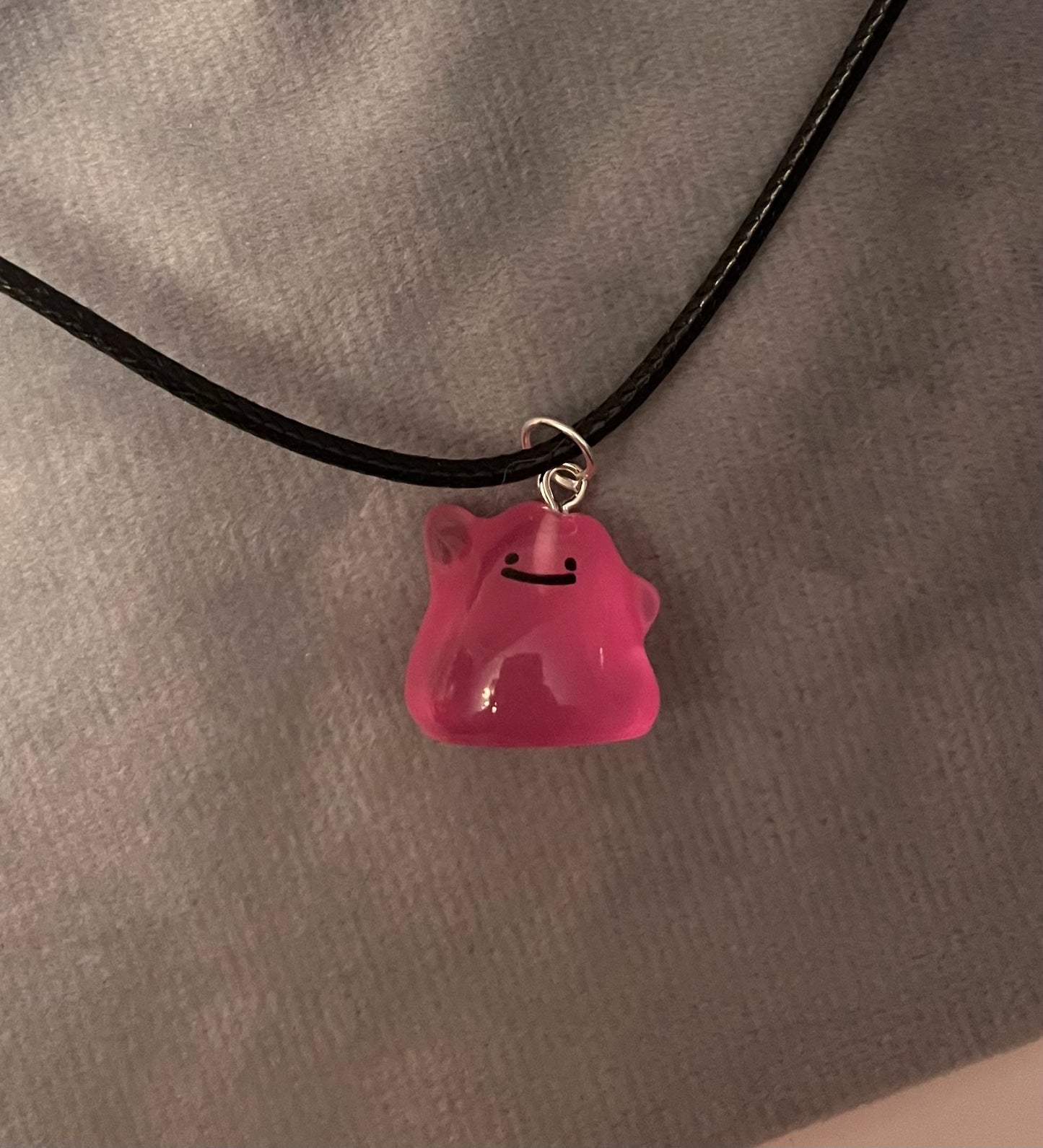 Ditto Halsband Pokemon Smycke Ditto Berlock Tv-spel Halsband för Pokemon-fan Shiny Ditto Pokopia Nintendo merch