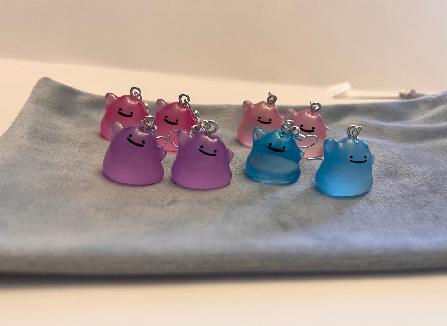Luminous Ditto Earrings Pokémon Jewelry Gaming Gift for Pokémon Nerd Shiny Ditto Pokopia Drop Dagle Earrings Nintendo Glow in the dark