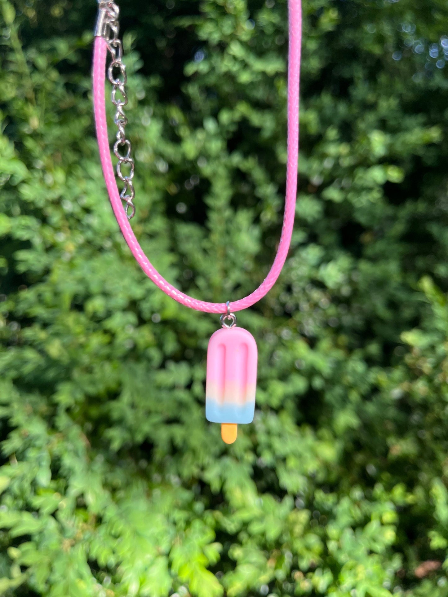 Glasshalsband Miniatyr Efterrätt smycken Glassberlock Sött halsband Hänge Sommarsmycken