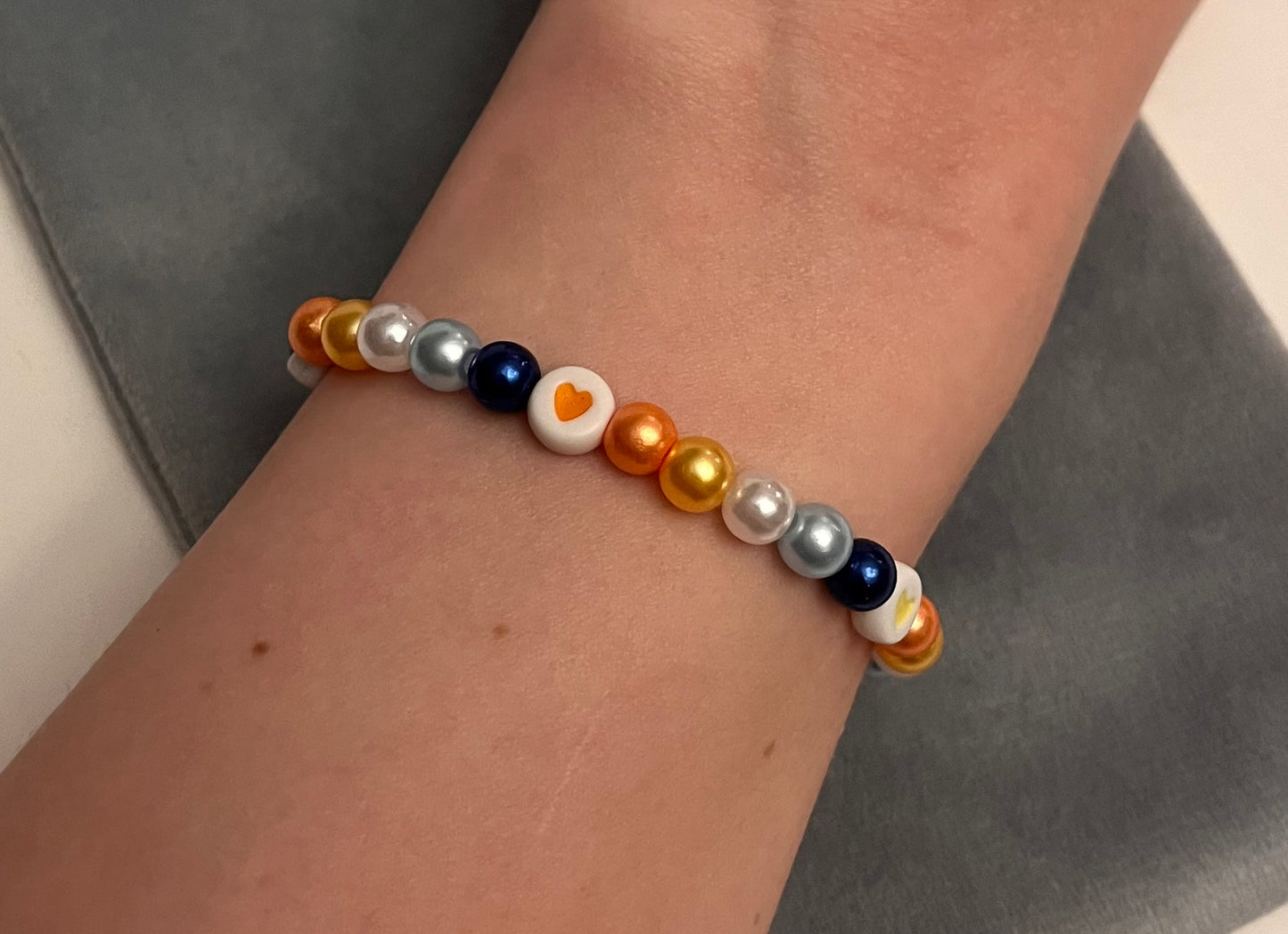 Aroace Bracelet Beaded Elastic with Hearts for Pride Season LGBTQ+ Jewelry Aroace flag colors
