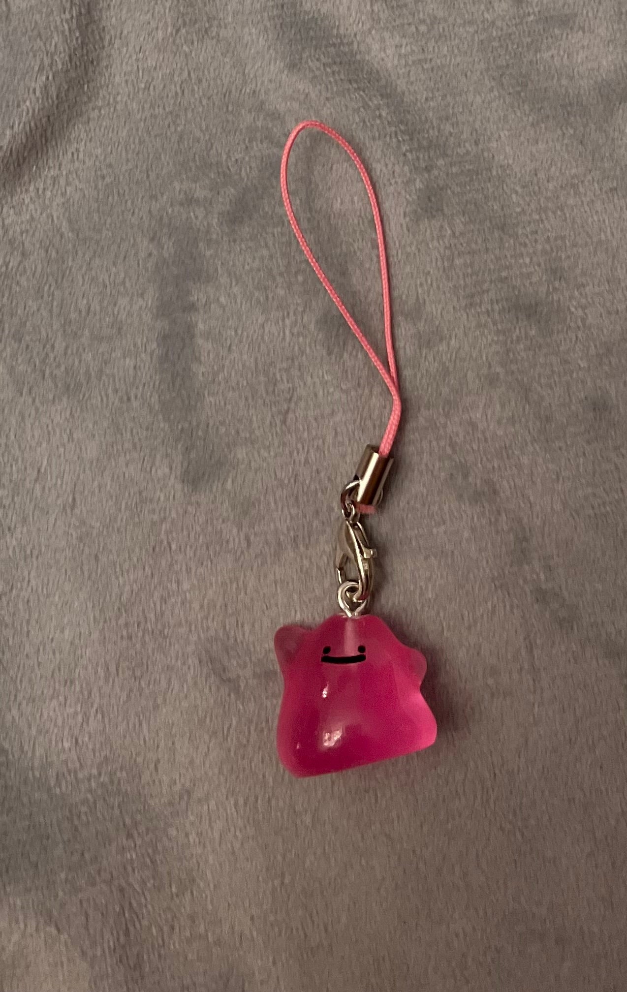 Luminous Ditto Phone Charm Pokémon Jewelry Ditto Keychain Pokémon Shiny Ditto Phonestrap for Pokémon Fan Gift