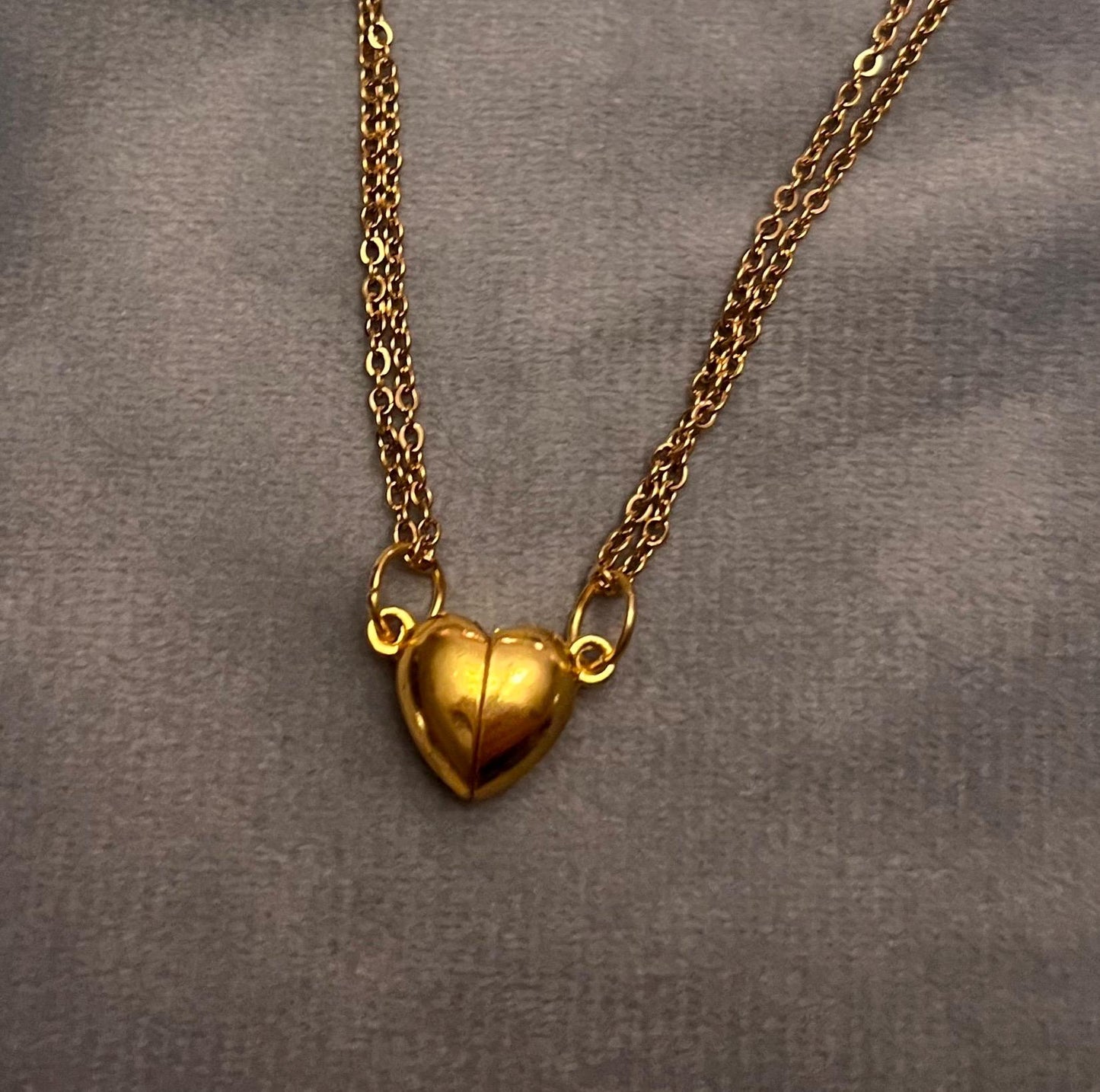 Magnetic Heart Necklace for Couples and Best Friends Necklace Silver Imitation Jewelry Friendship Necklace