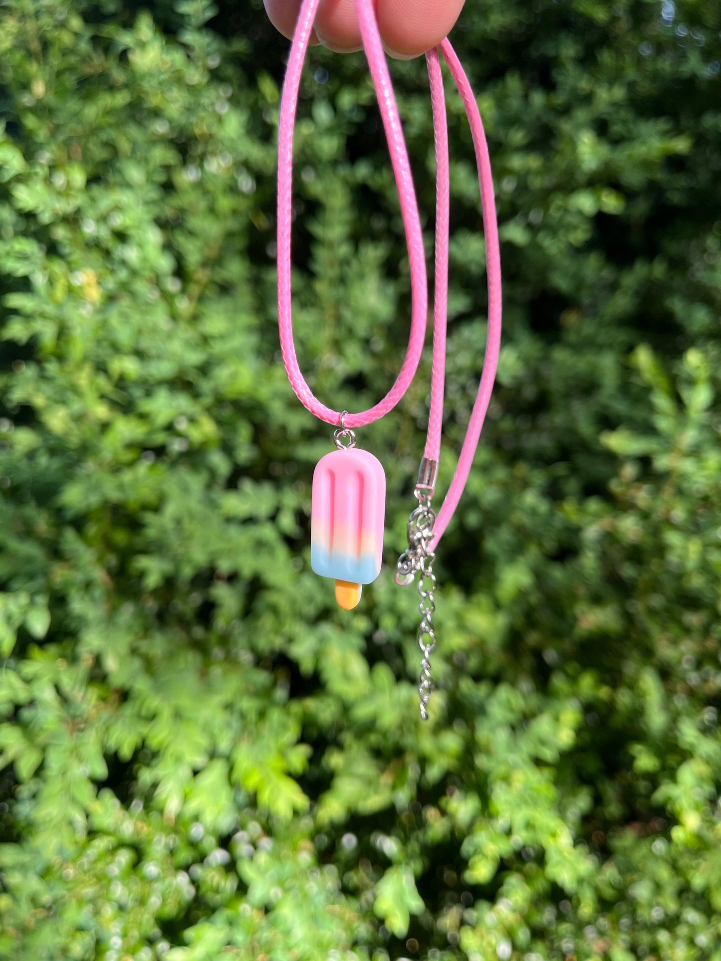 Glasshalsband Miniatyr Efterrätt smycken Glassberlock Sött halsband Hänge Sommarsmycken