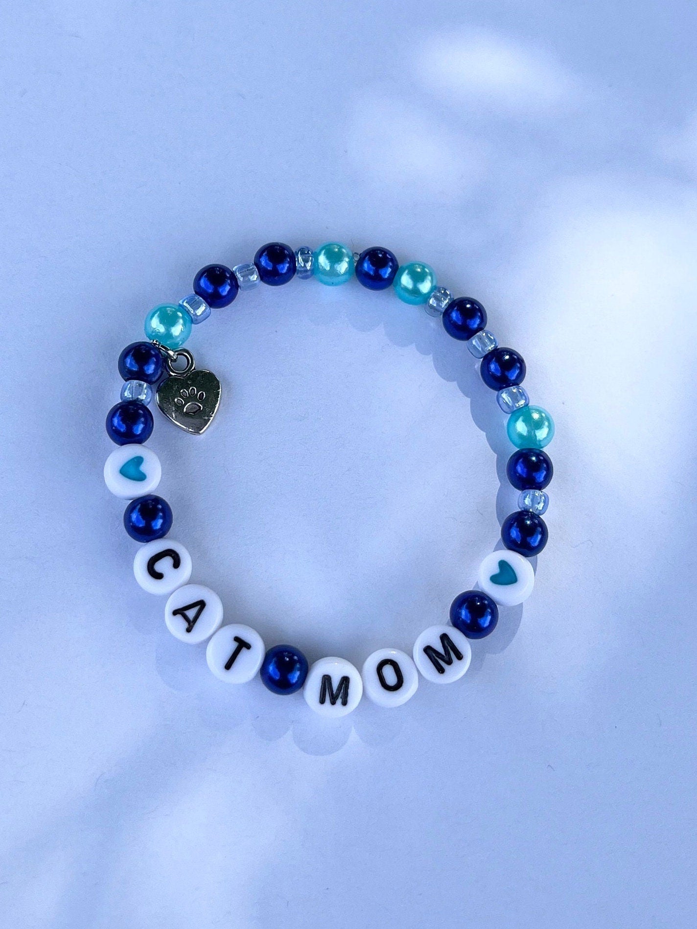 CAT MOM Bracelet Customizable Beaded Elastic Bracelet for Cat Owner Gift for Cat Lover Cat Jewelry I Love My Cat Charm Paw Pedant