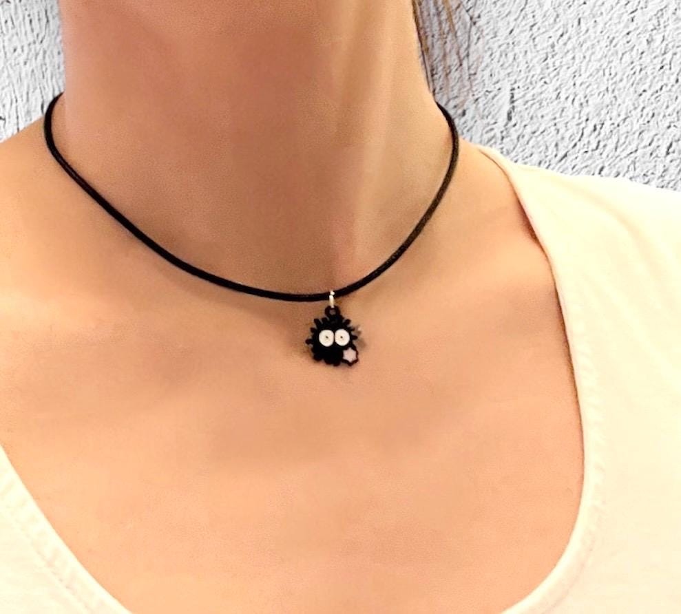 Susuwatari Choker Studio Ghibli Halsband Black Soot Sprite Smycken Makkuro Kuroske Konpeitou Halsband för Ghibli-älskare Present