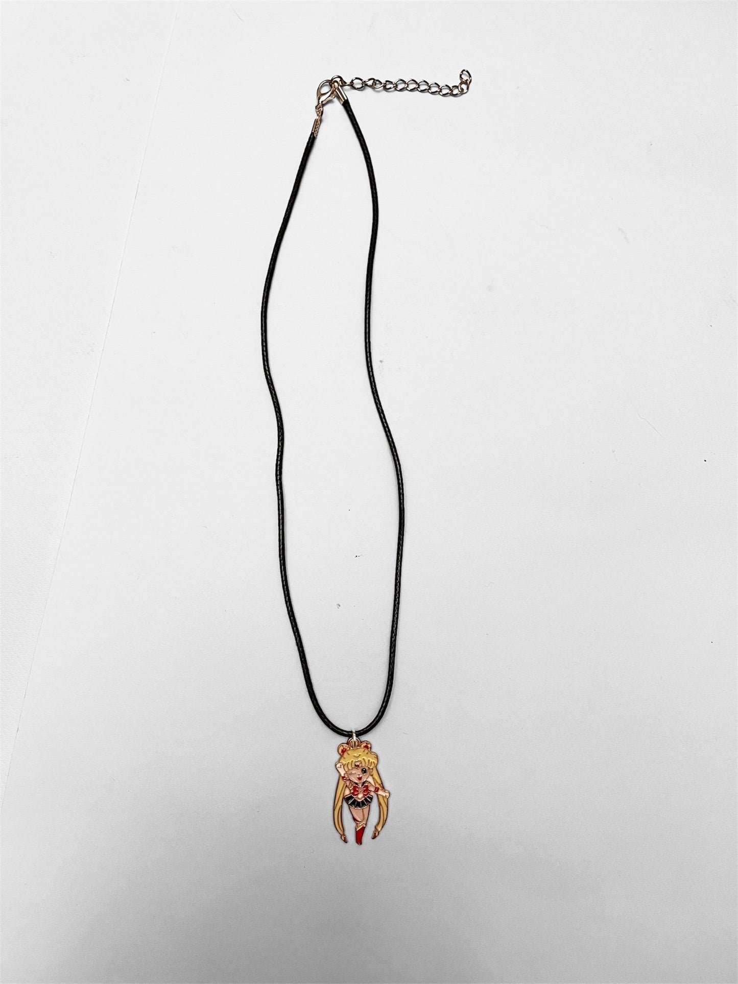 Sailor Moon Halsband Anime Smycke Present till Sailor Moon-fan Sailor Moon Merchandise Chibi-stil Usagi Tsukino
