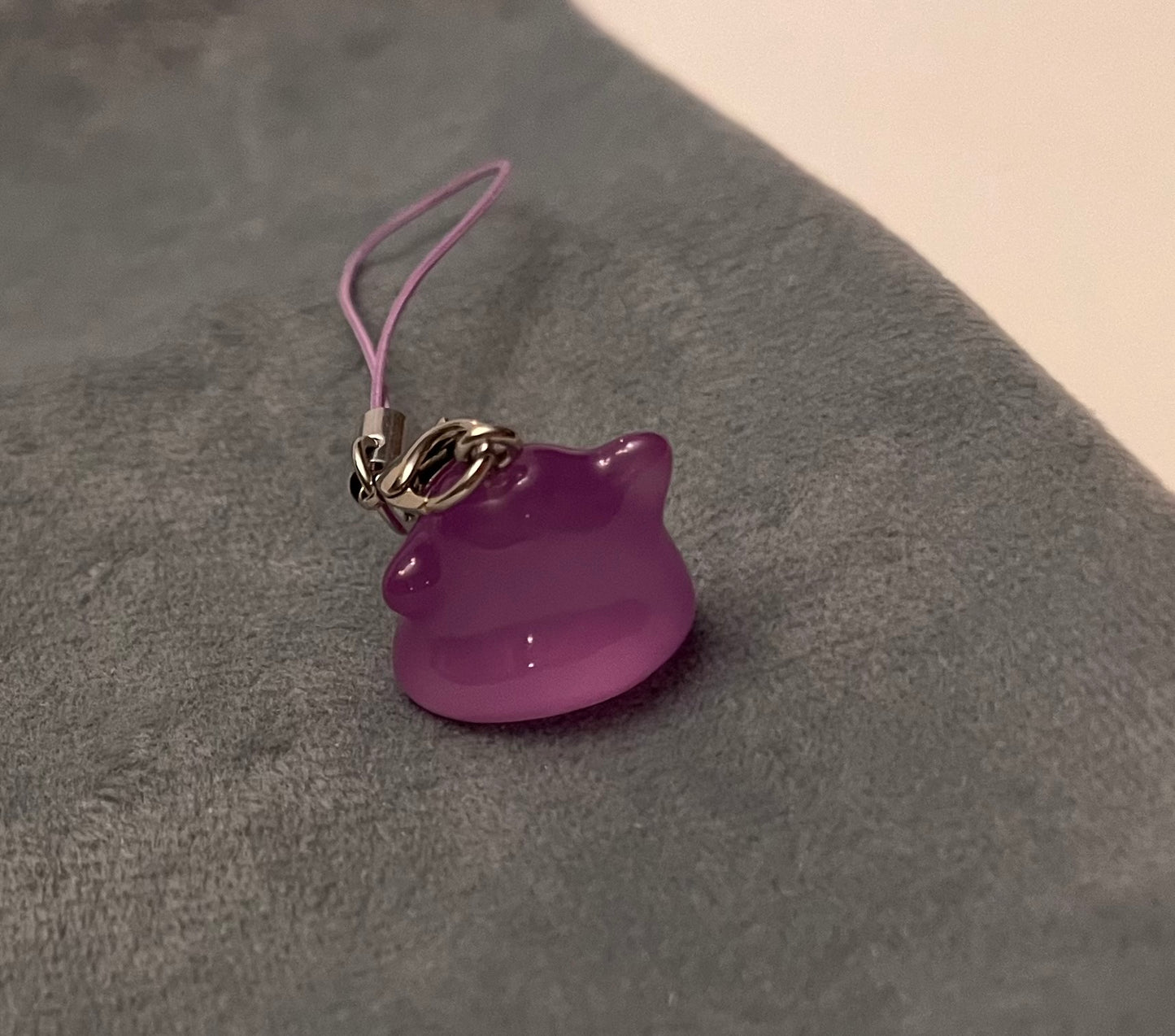 Luminous Ditto Phone Charm Pokémon Jewelry Ditto Keychain Pokémon Shiny Ditto Phonestrap for Pokémon Fan Gift