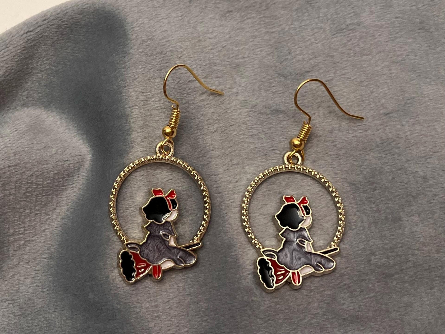 Kikis Expressbud örhängen Studio Ghibli örhängen för Ghibli-älskare smycke