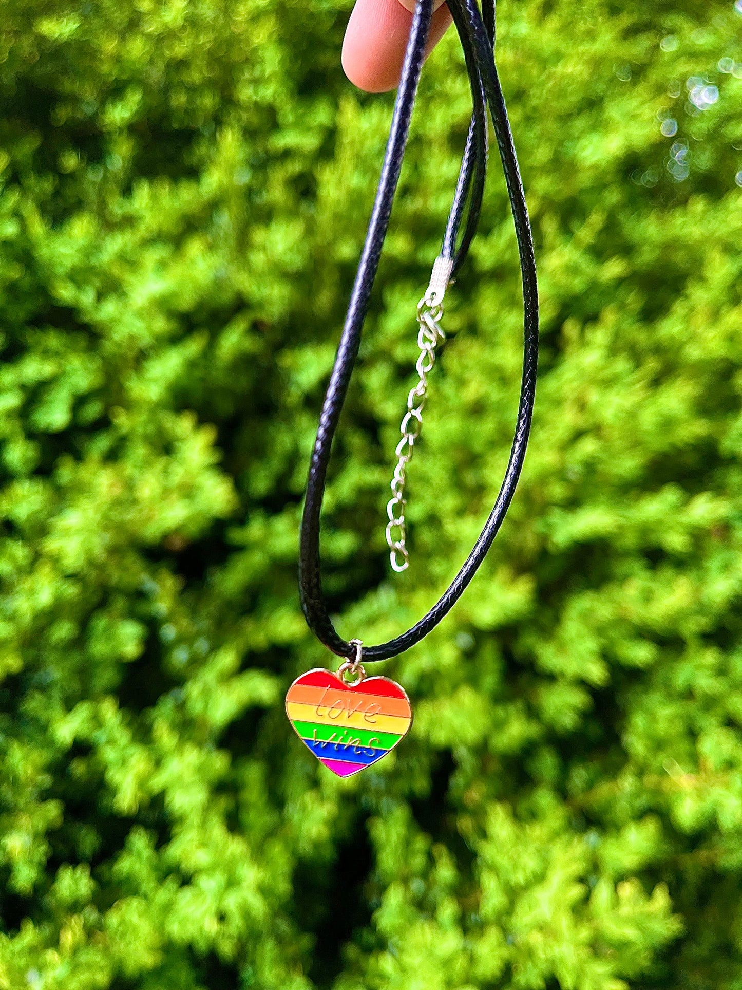PRIDE Halsband Regnbågshjärta Love Wins Pride HBTQ+ Smycken Accessoarer