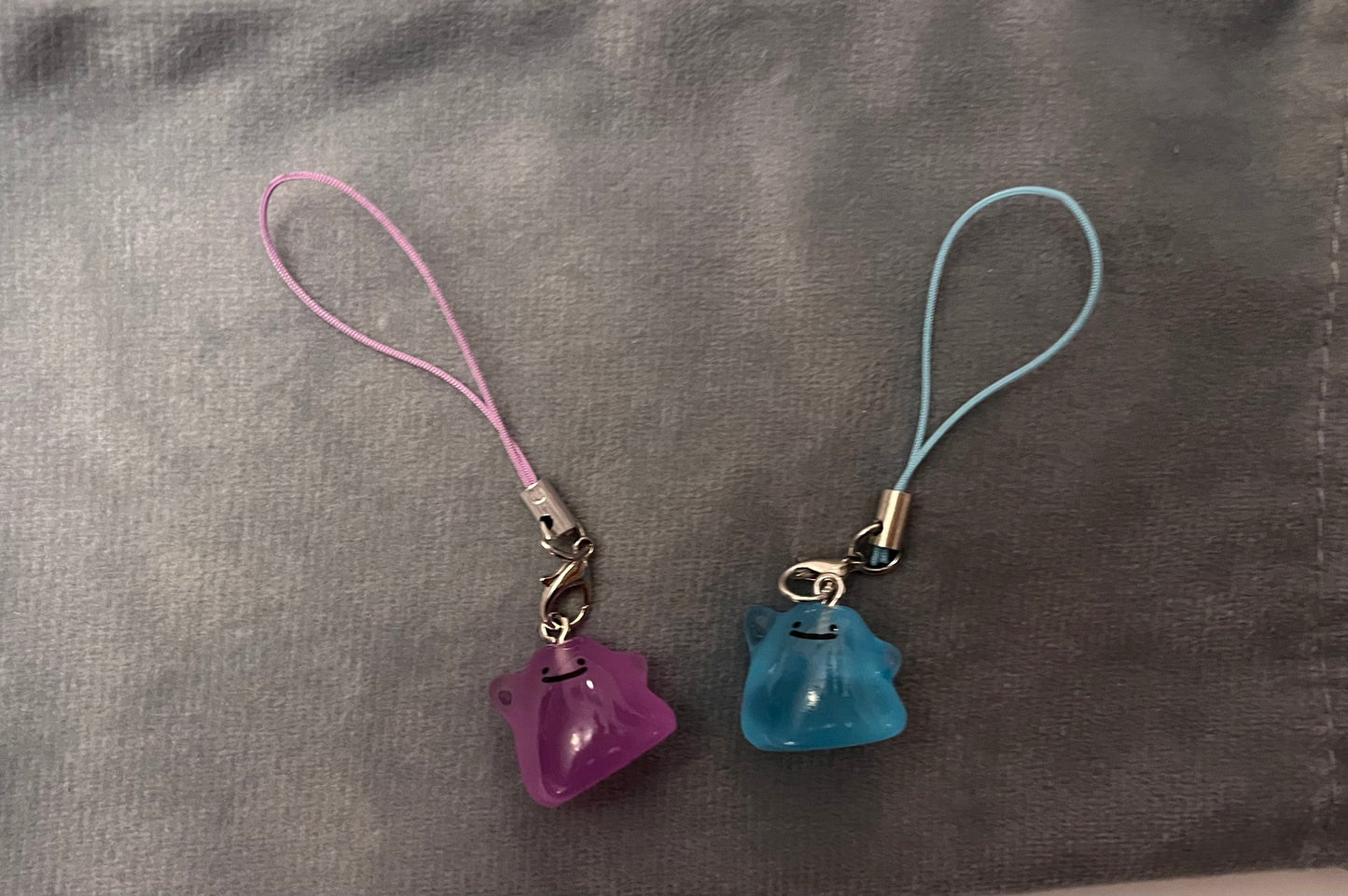 Luminous Ditto Phone Charm Pokémon Jewelry Ditto Keychain Pokémon Shiny Ditto Phonestrap for Pokémon Fan Gift