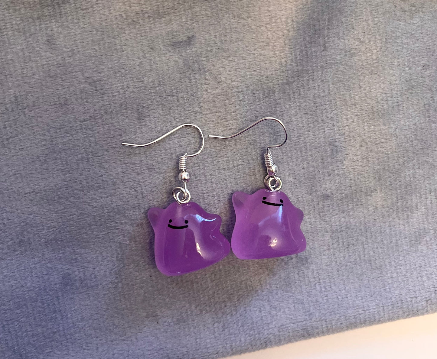 Luminous Ditto Earrings Pokémon Jewelry Gaming Gift for Pokémon Nerd Shiny Ditto Pokopia Drop Dagle Earrings Nintendo Glow in the dark