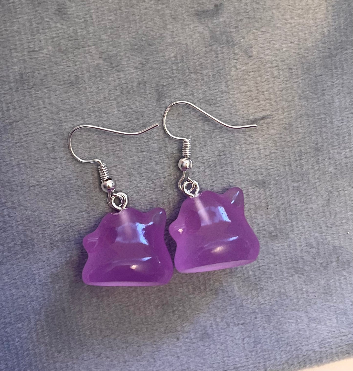 Luminous Ditto Earrings Pokémon Jewelry Gaming Gift for Pokémon Nerd Shiny Ditto Pokopia Drop Dagle Earrings Nintendo Glow in the dark