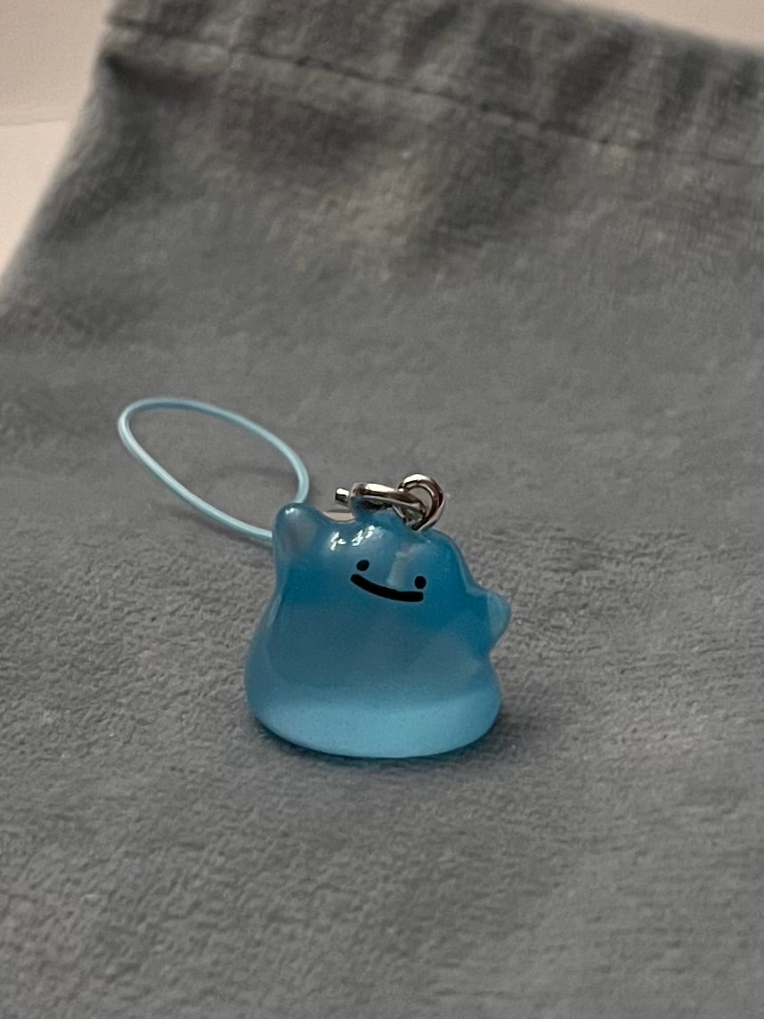 Luminous Ditto Phone Charm Pokémon Jewelry Ditto Keychain Pokémon Shiny Ditto Phonestrap for Pokémon Fan Gift