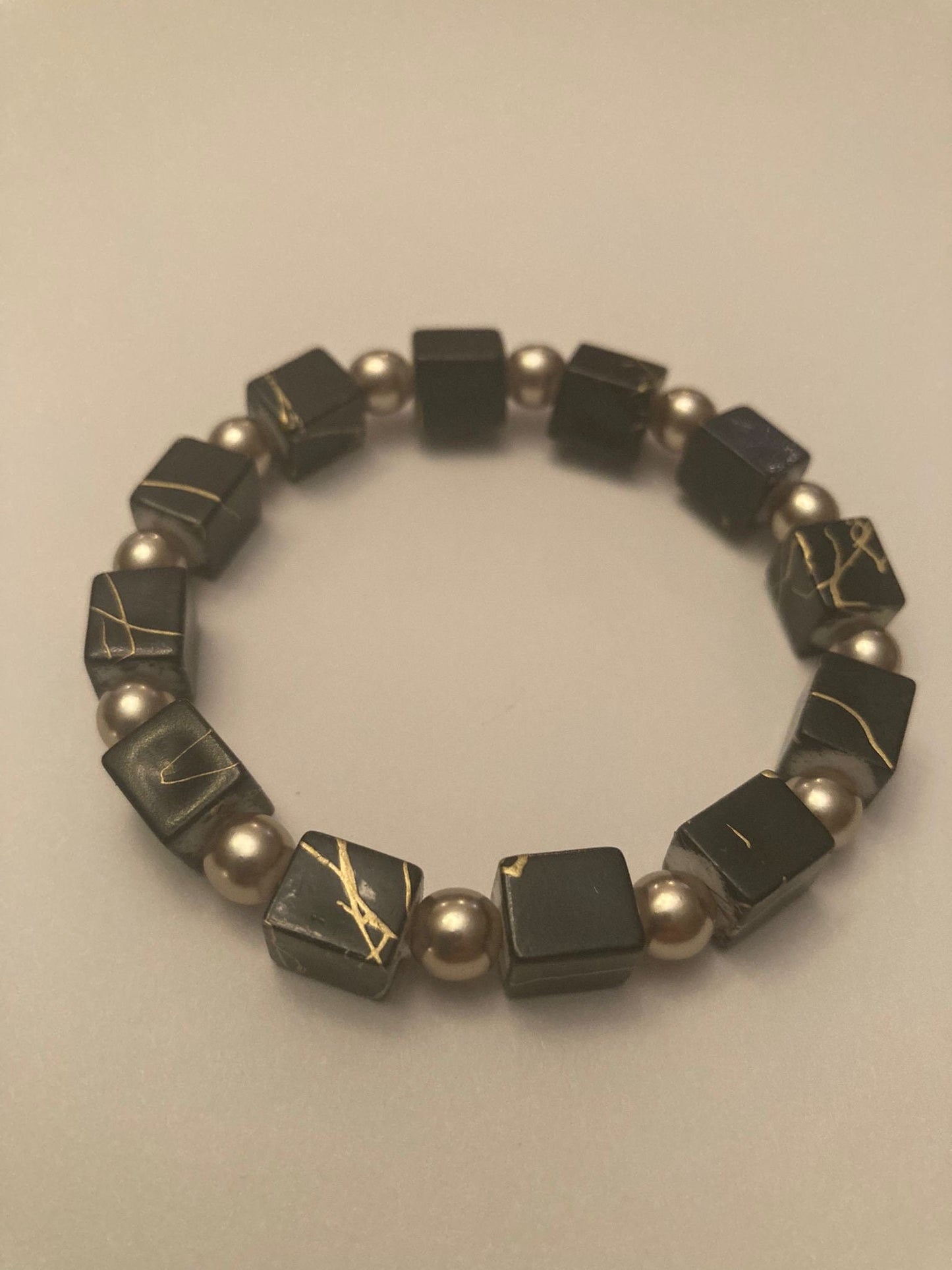Kubpärlor armband Snygga smycken Handgjord present  Kubarmband