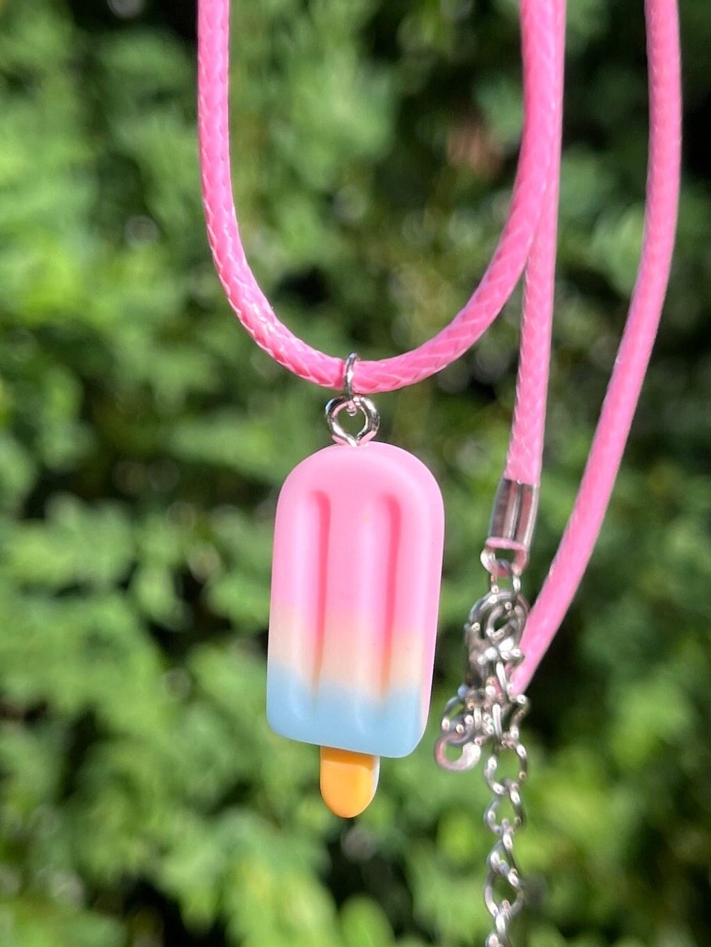 Glasshalsband Miniatyr Efterrätt smycken Glassberlock Sött halsband Hänge Sommarsmycken