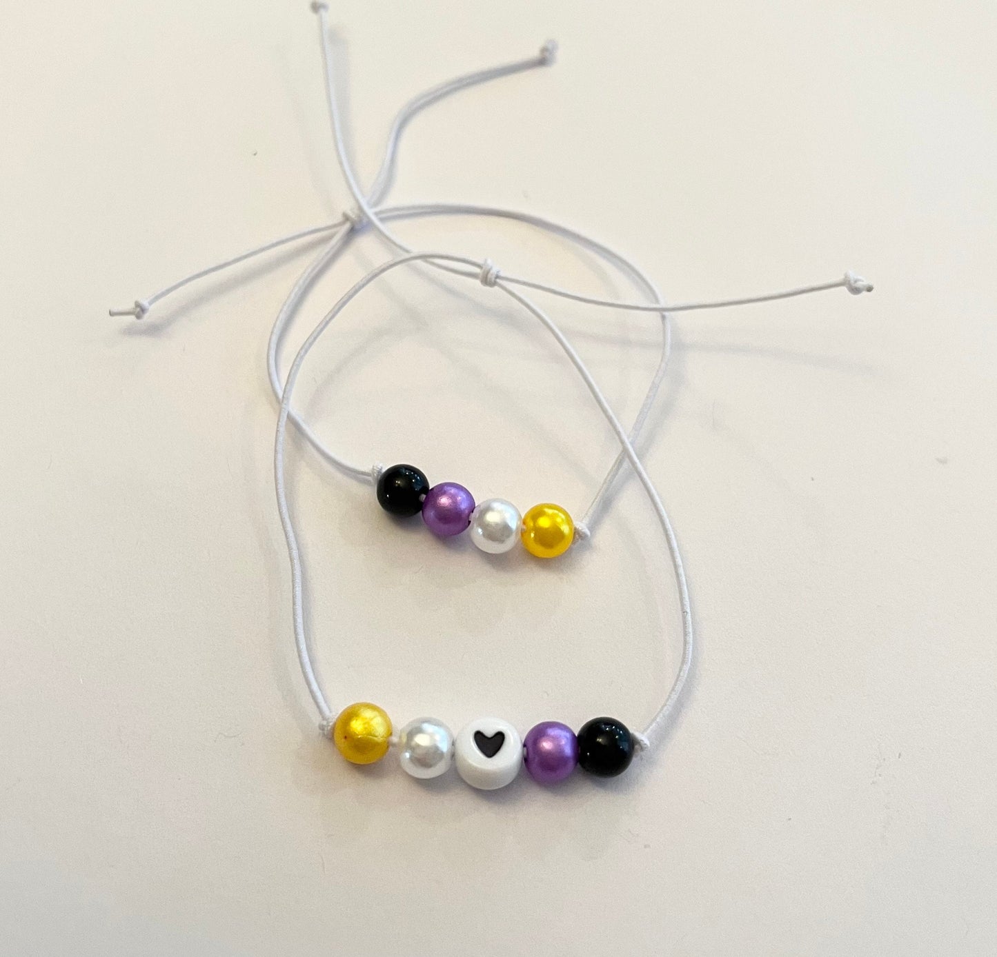 Icke binär armband pärlor LGBTQ+ smycken pride accessoarer