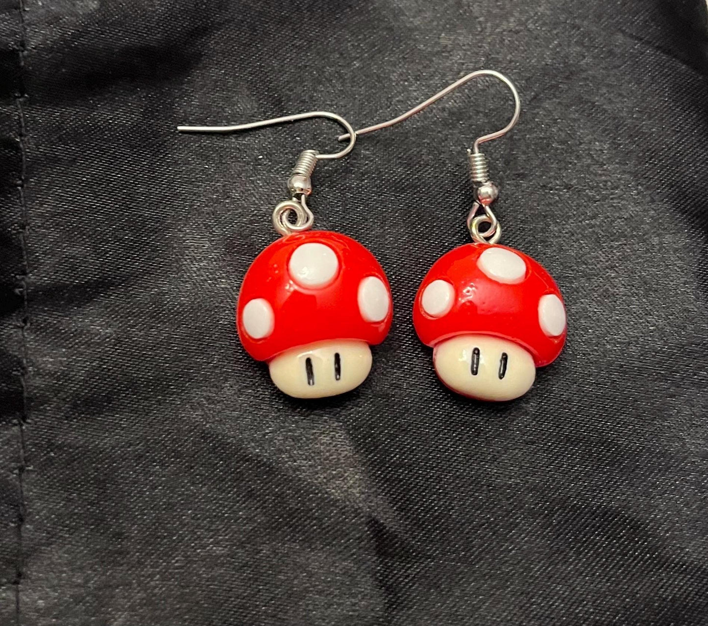 Super Mario Mushroom Örhängen Videospelsmycken Retro Gaming Present till Gamer Super Mushroom Örhängen Droppörhängen Super Mushroom Berlock
