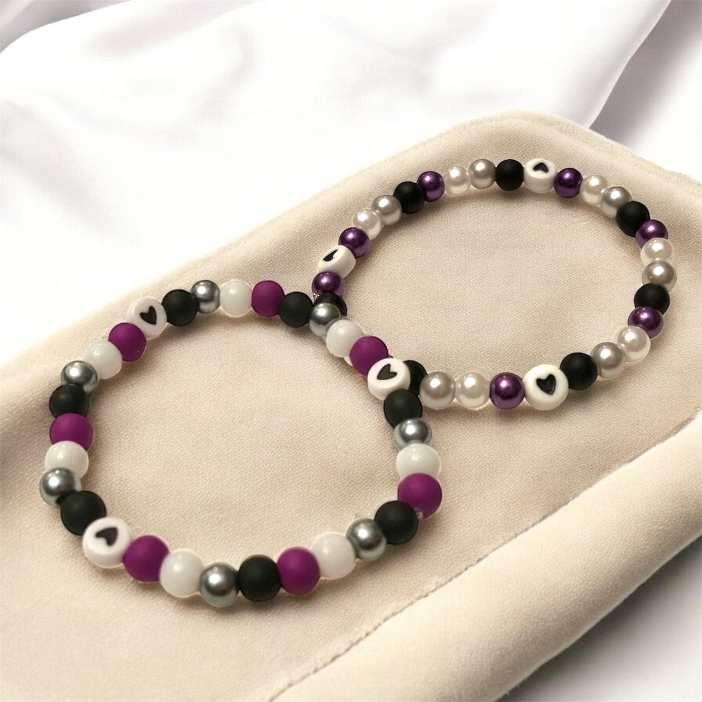 Armband Asexuell Pärlarmband med hjärtan för Pride-säsongen HBTQ+ smycken Asexuella flaggan