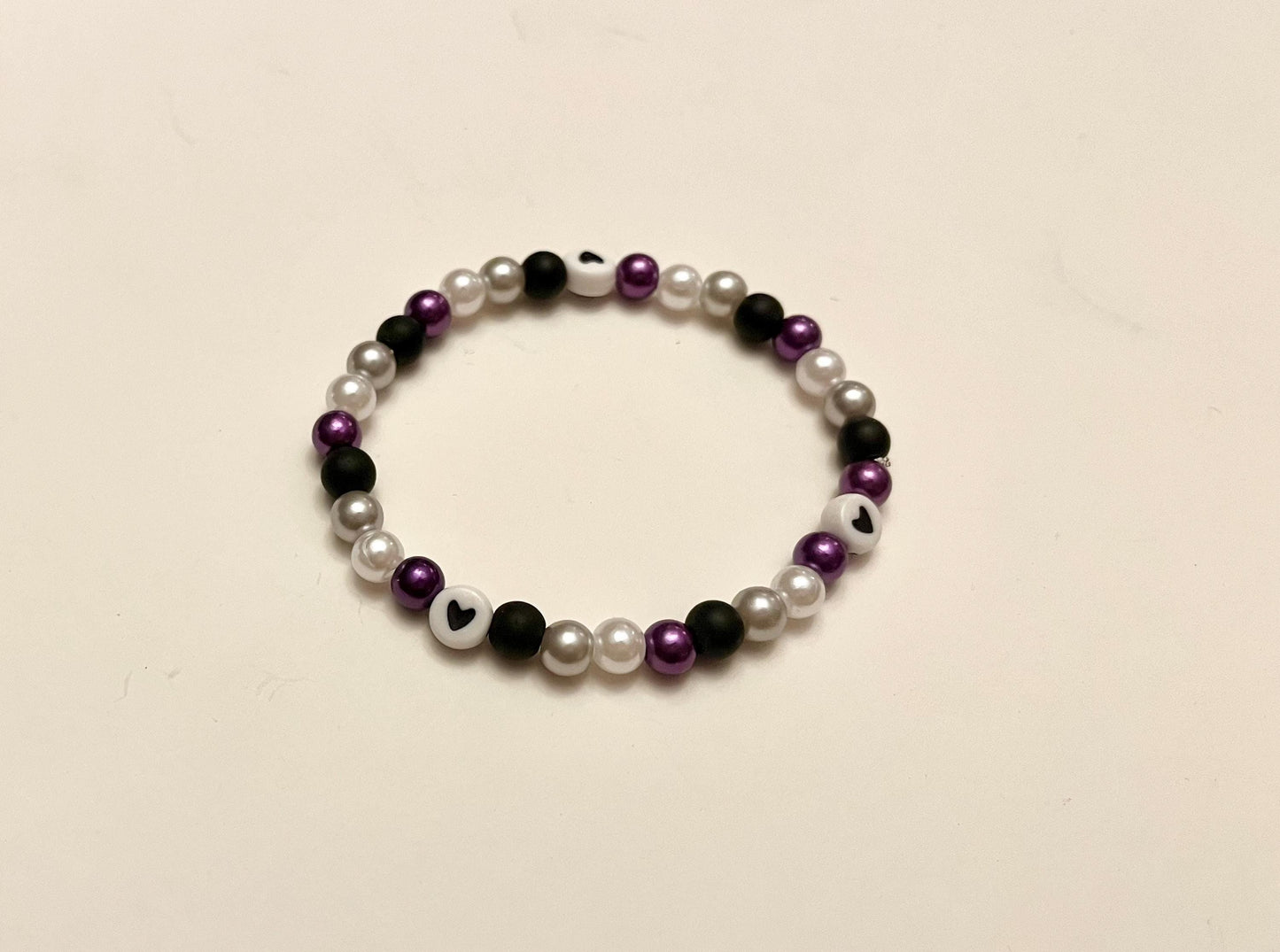 Armband Asexuell Pärlarmband med hjärtan för Pride-säsongen HBTQ+ smycken Asexuella flaggan