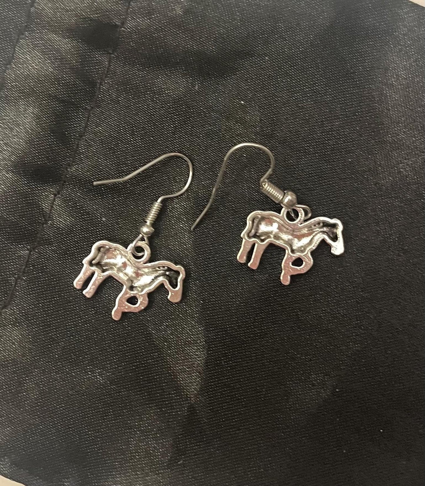 Horse Earrings Silver Imitation Minimalistic Jewelry for Horse Lover Gift Animal Earrings Stainless Steel