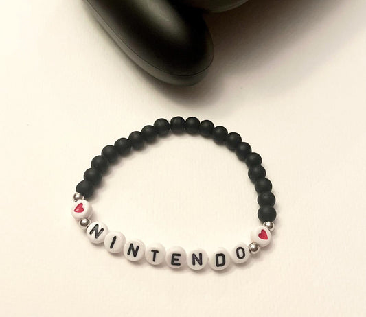Nintendo armband med pärlor och hjärtan, present till Nintendo-älskare, smycken för gamers, smycken tv-spel
