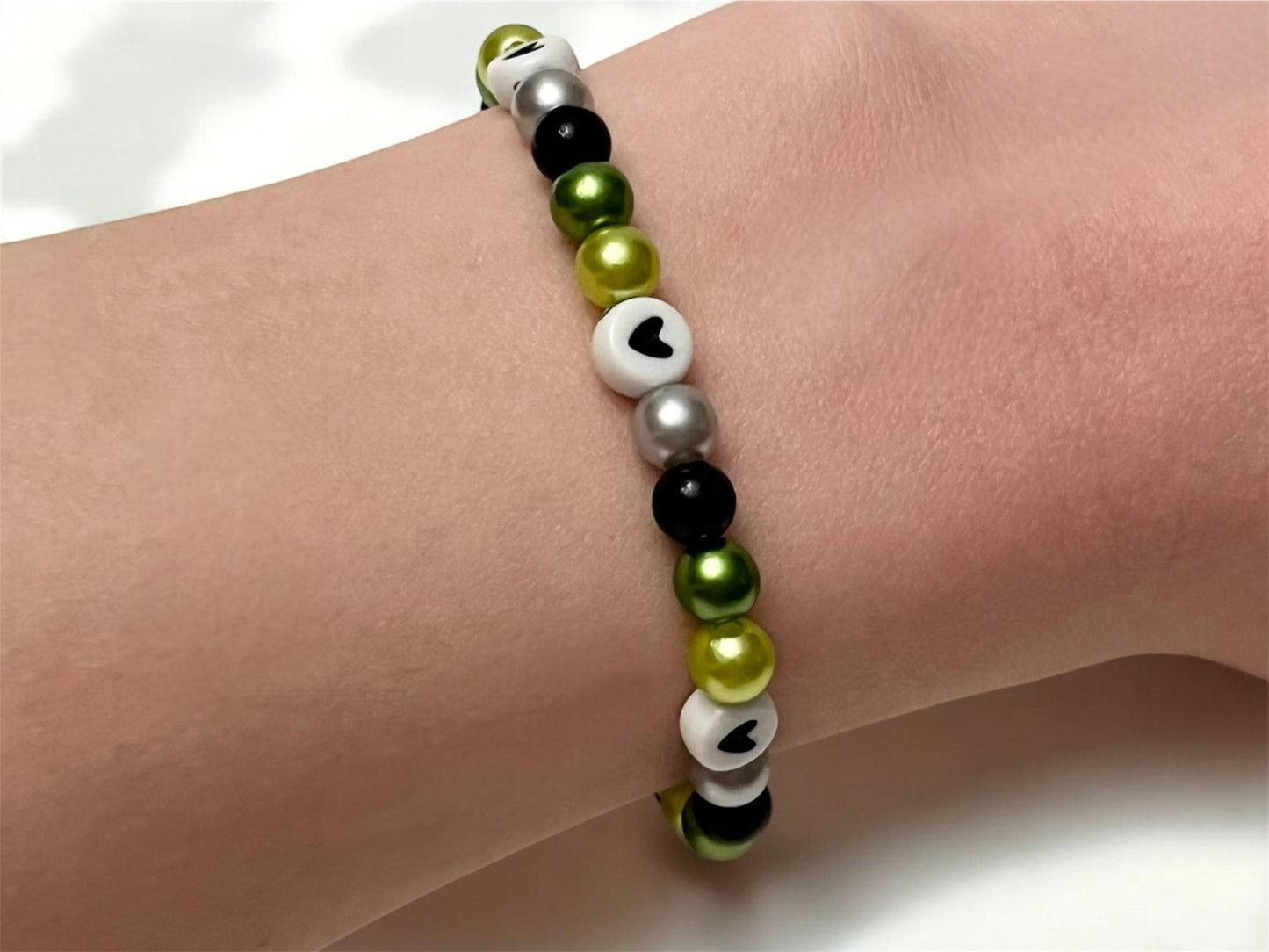 Aromantic Armband med pärlor och hjärtan för Pride-säsongen HBTQ+ smycken Aromantic flaggfärger