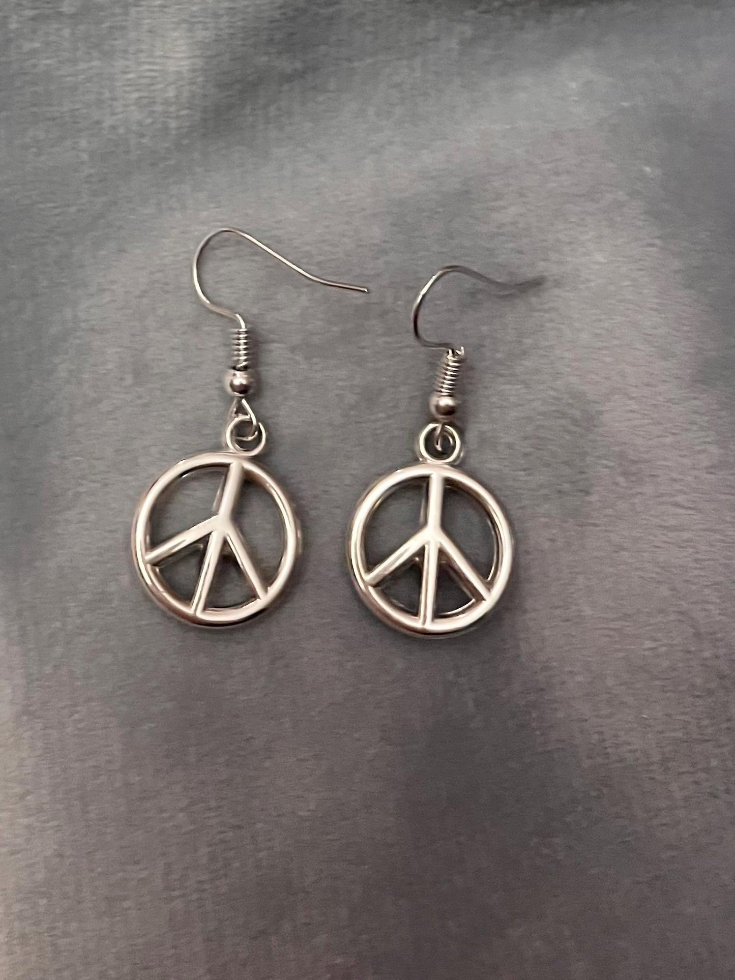 Peacemärken örhängen Fredssymbol Silverimitation Boho Örhängen Fredstecken