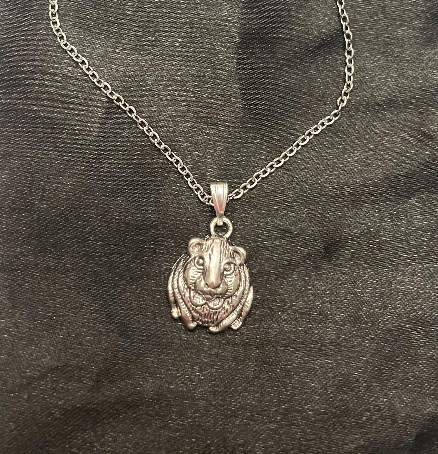 Guinea Pig Necklace Silver Imitation Minimalistic Jewelry for Guinea Pig Lover Gift for Guinea Pig Owner I love Guinea Pigs